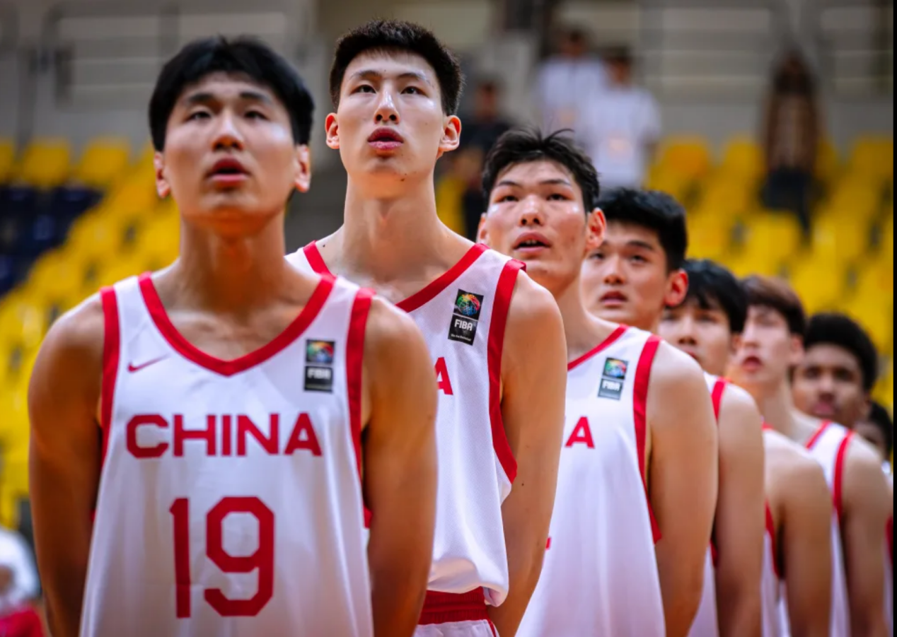 包含国青男篮暴露了差距、展现了潜力的词条